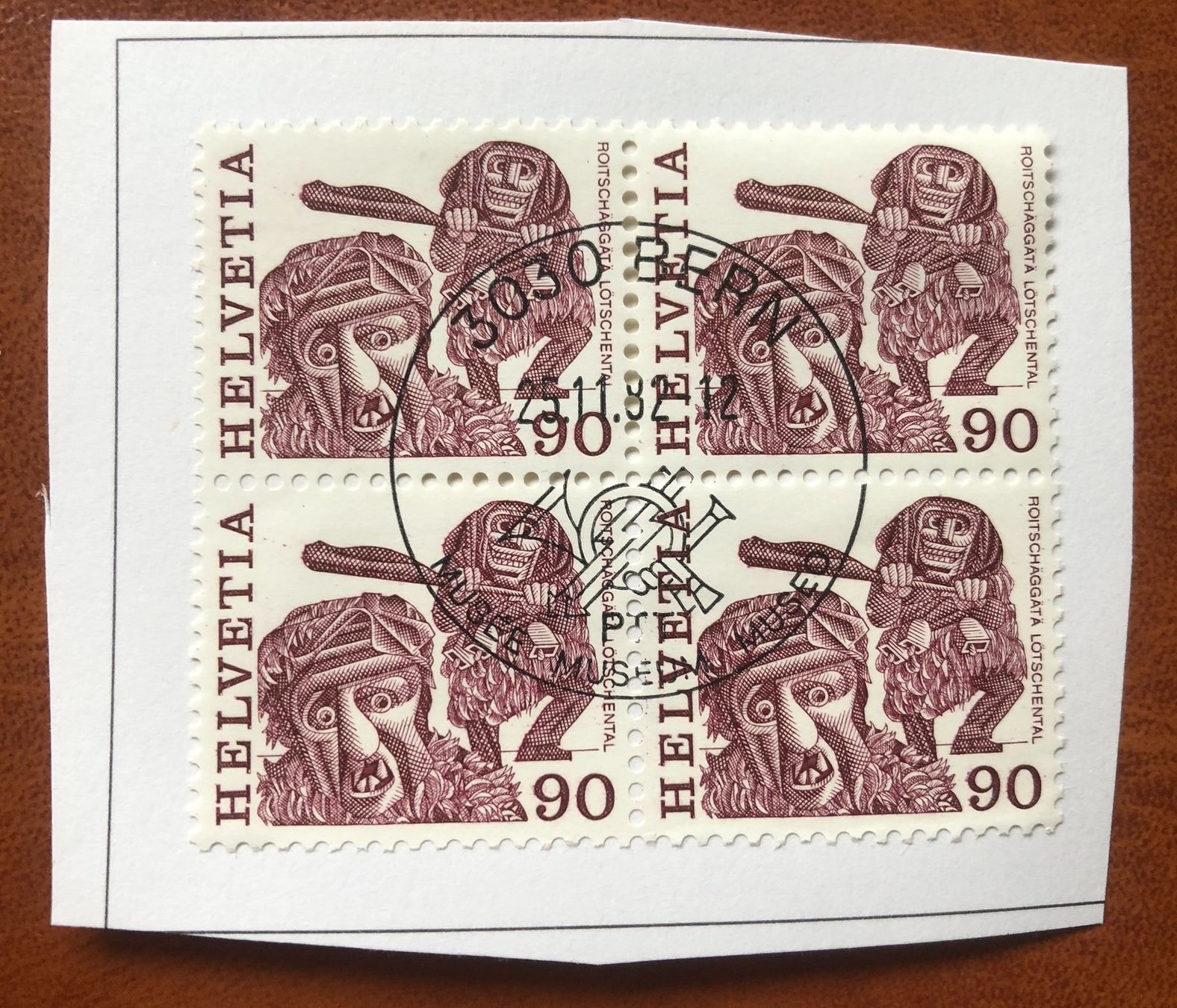 Tutti i francobolli: 4 er Block Nr.602 mit Papier Stempel Bern   – Usato da Aarau venduto da Billa007