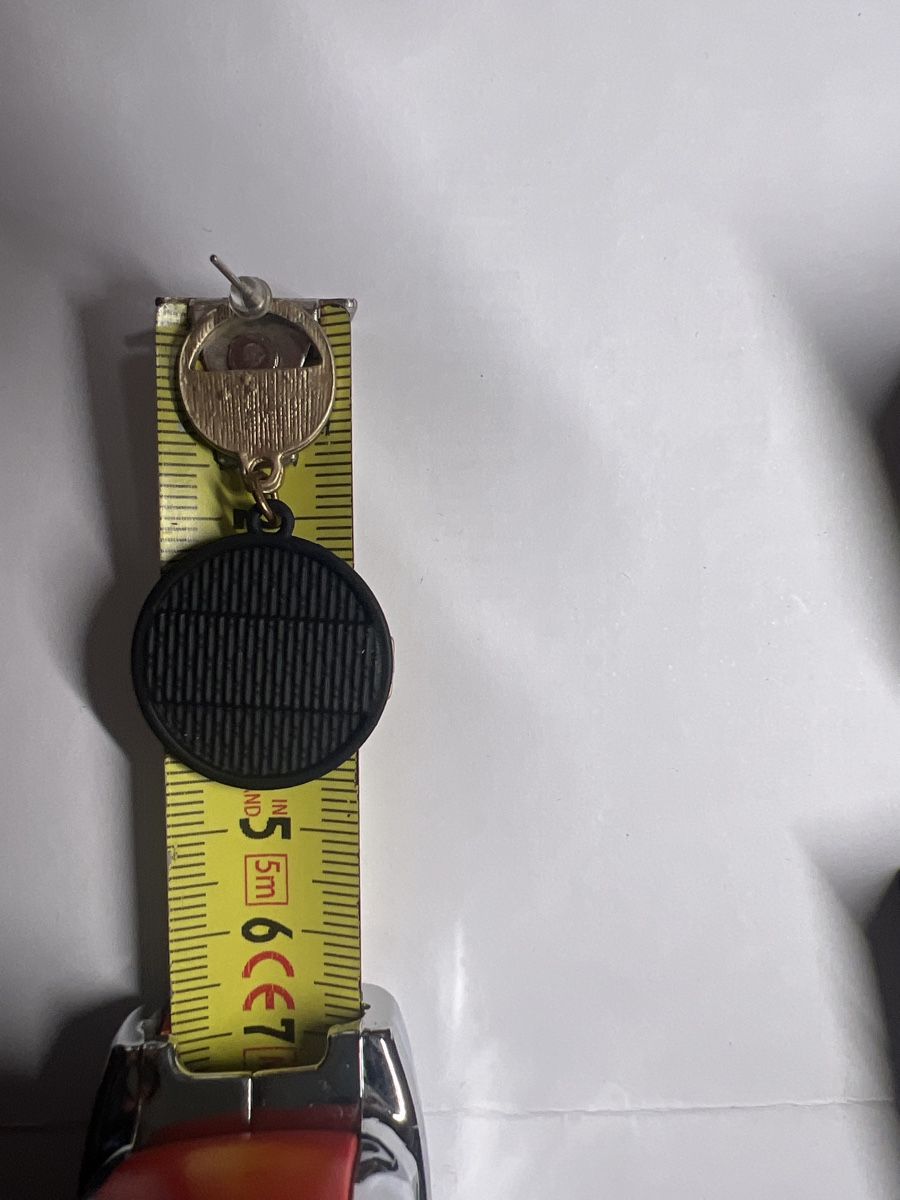 Orecchini pendenti & Orecchini a lobo: Boucles d'oreilles noires et dorées tendance – Nuovo (secondo la descrizione) da Chenens venduto da anasantos90 2