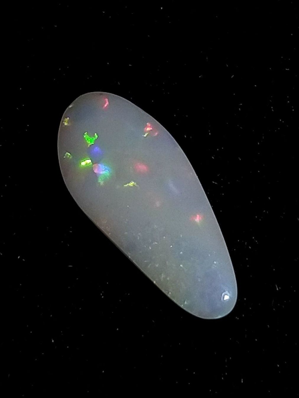 Pietre preziose: Australian *LIGHT OPAL* Multicolor 1.6ct – Nuovo (secondo la descrizione) da Autavaux venduto da loco1475 1