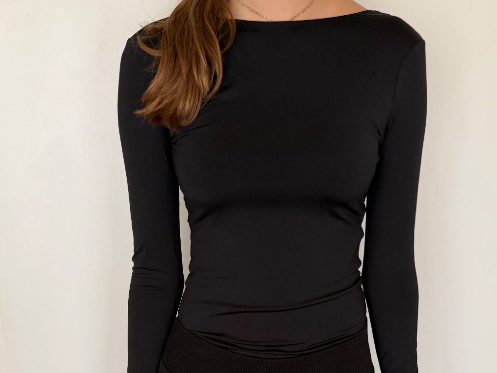 Tops: Body dos nu amisu – D'occasion à Bottens par lal_plz7 1