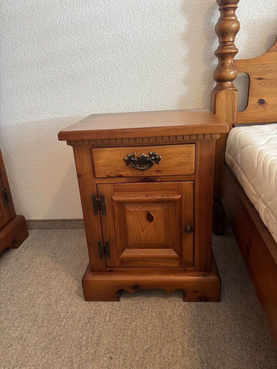 Comodini: Nachtisch – Usato da Weisslingen venduto da Ysmolian