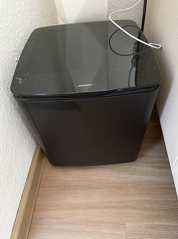 Casse acustiche: Bose soundbar Virtual invisible  – Usato da Riehen venduto da IvoC02