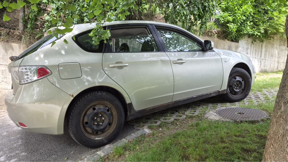 Subaru Autos: Subaru impreza 1.5 R – Défectueux à Lavorgo par kik_nyl5 3