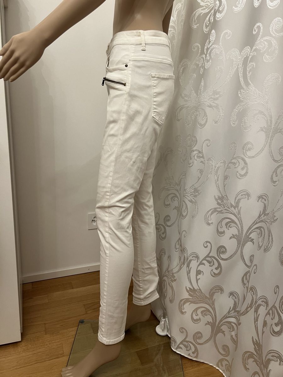 Jeans: Weisse Jeans mit Beschichtung Gr 36 – Usato da Basel venduto da Ksjusha 1
