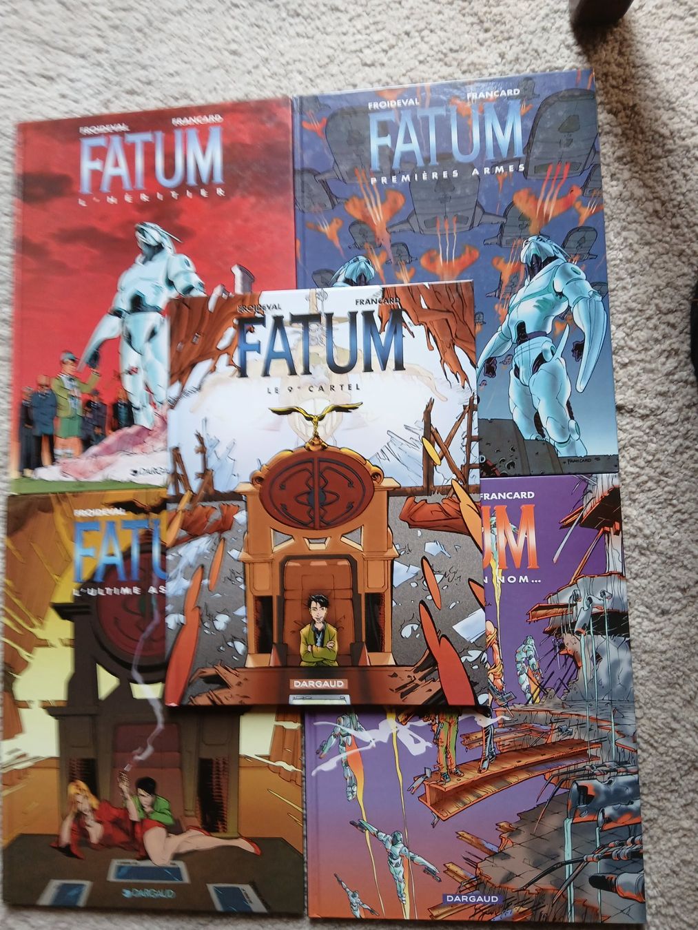 Fumetti: FATUM TOME 1 A 5 TTBE EO HISTOIRE COMPLETE – Usato da Puidoux venduto da Efango
