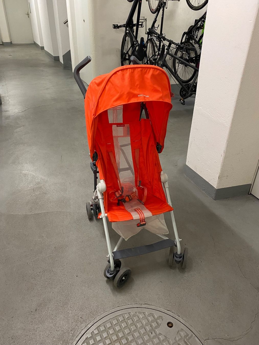 Mclaren Kinderwagen: Maclaren Mark II super lightweight umbrella stroller – Gebraucht aus Bern von
