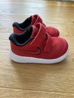 NEU Nike Gofast Kinderschuhe rot Grösse 21