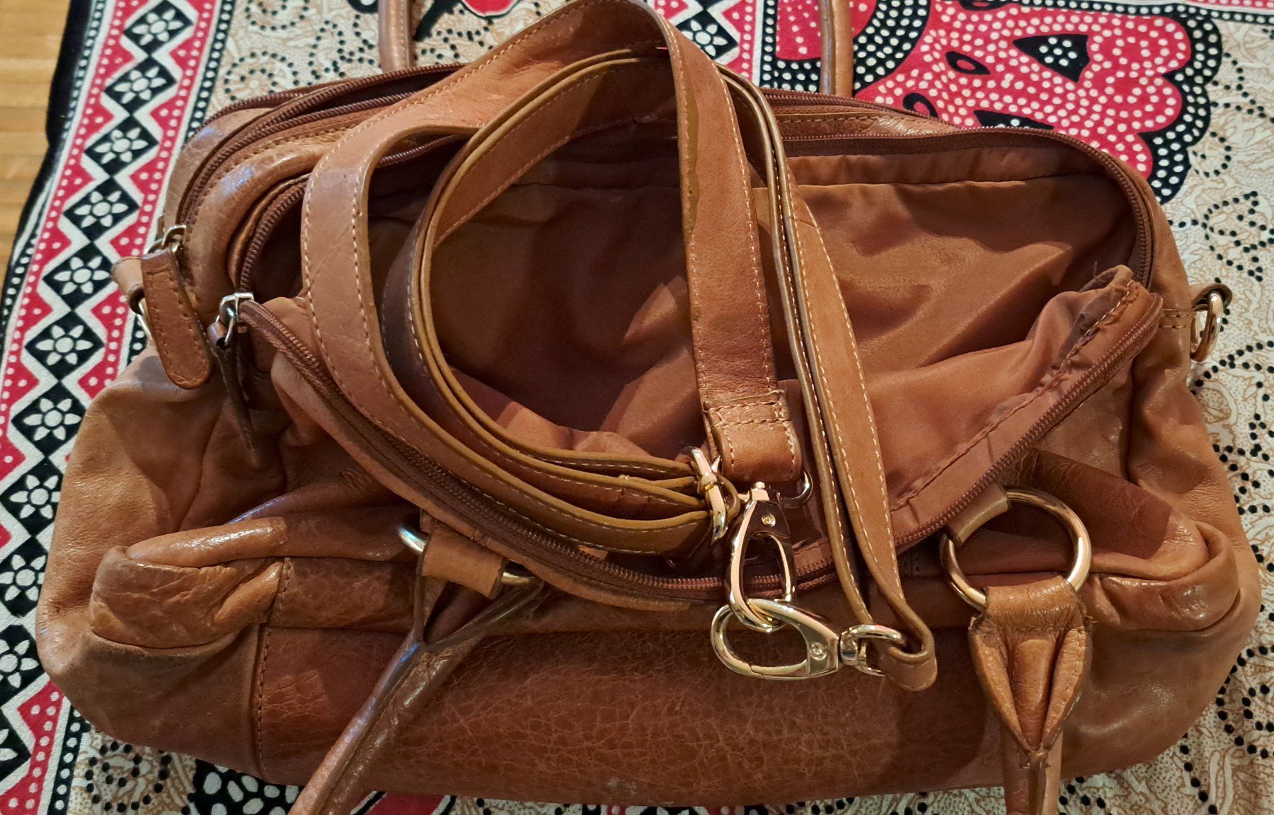 Borse da donna: Tasche Handtasche Leder – Usato da Schlieren venduto da Rcaliforni 3