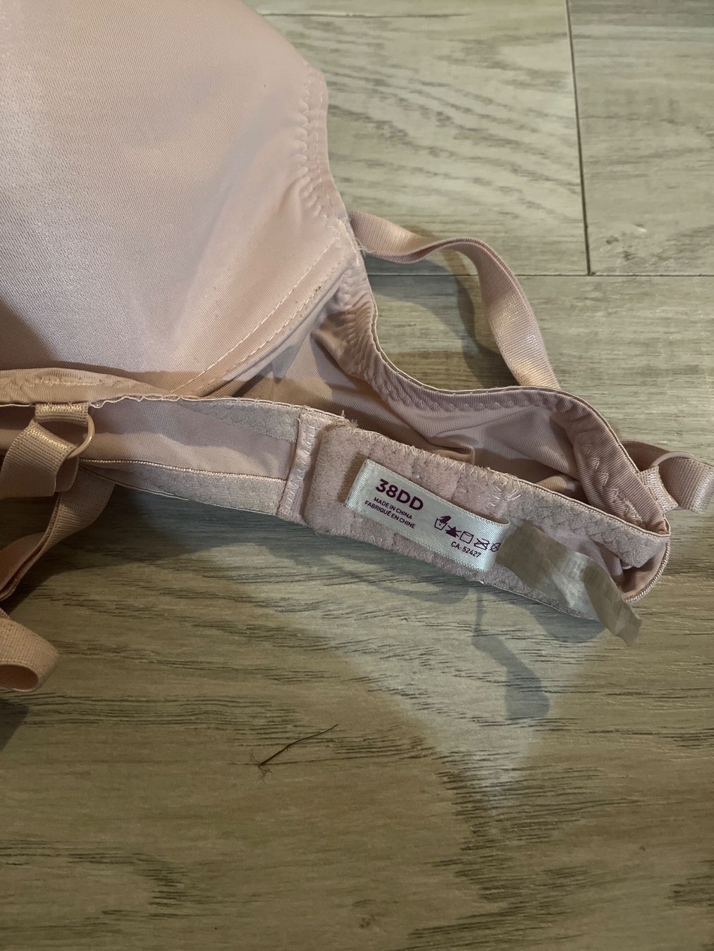 Altra biancheria intima: Soutien-gorge rose CARISMA – Usato da Le Locle venduto da Mayd_h 2