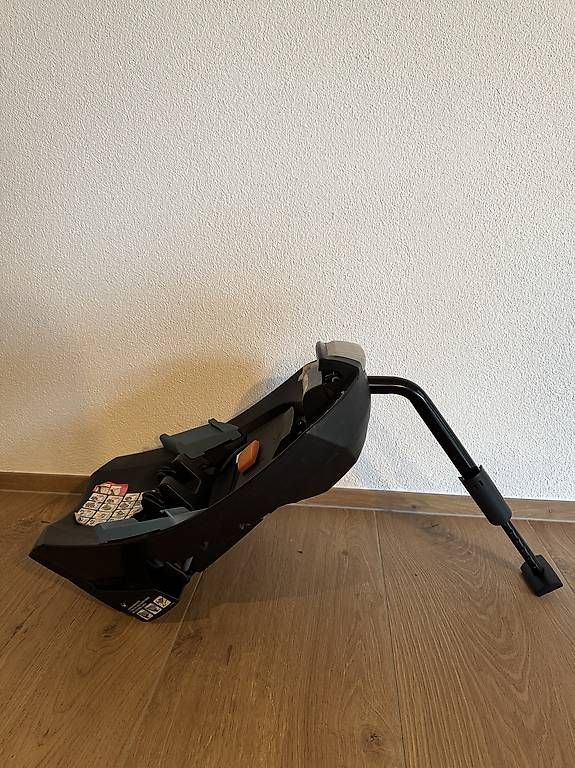Seggiolini per auto: Cybex Aton Q inkl. Isofix – Usato da Uetikon am See venduto da mar_2s5v 3