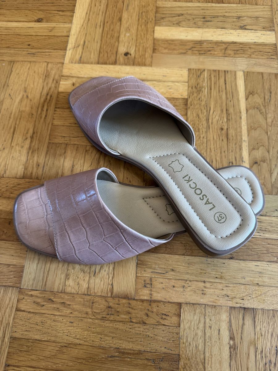 Scarpe da donna: Neuwertige LASOCKI Schuhe Grösse 37 – Nuovo (secondo la descrizione) da Romanshorn venduto da SandraG03