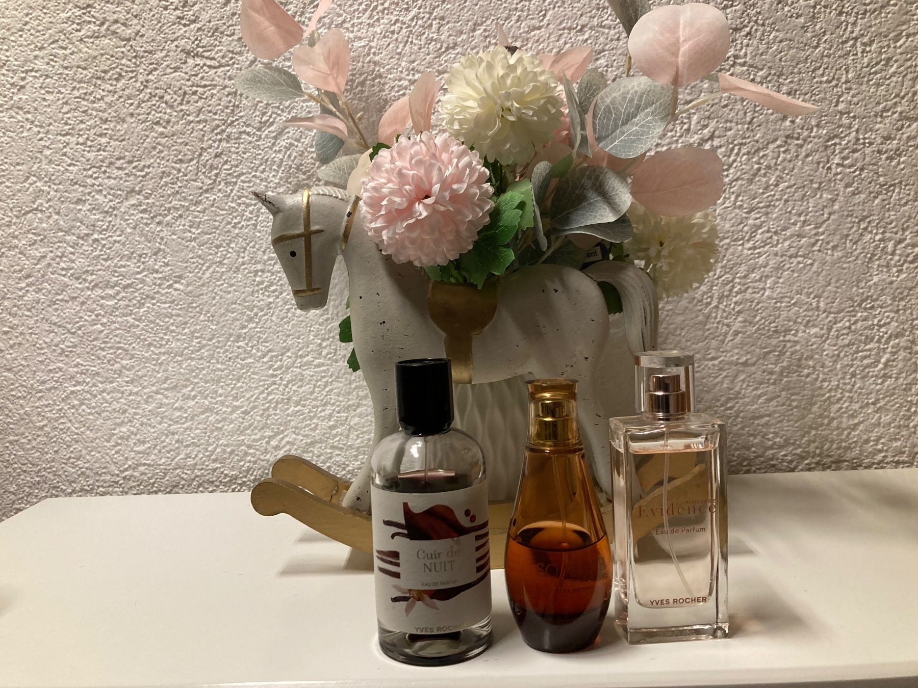 Yves Rocher Profumi & Eau de Toilette: 3 parfums vintage – Usato da Enges venduto da Cindy88