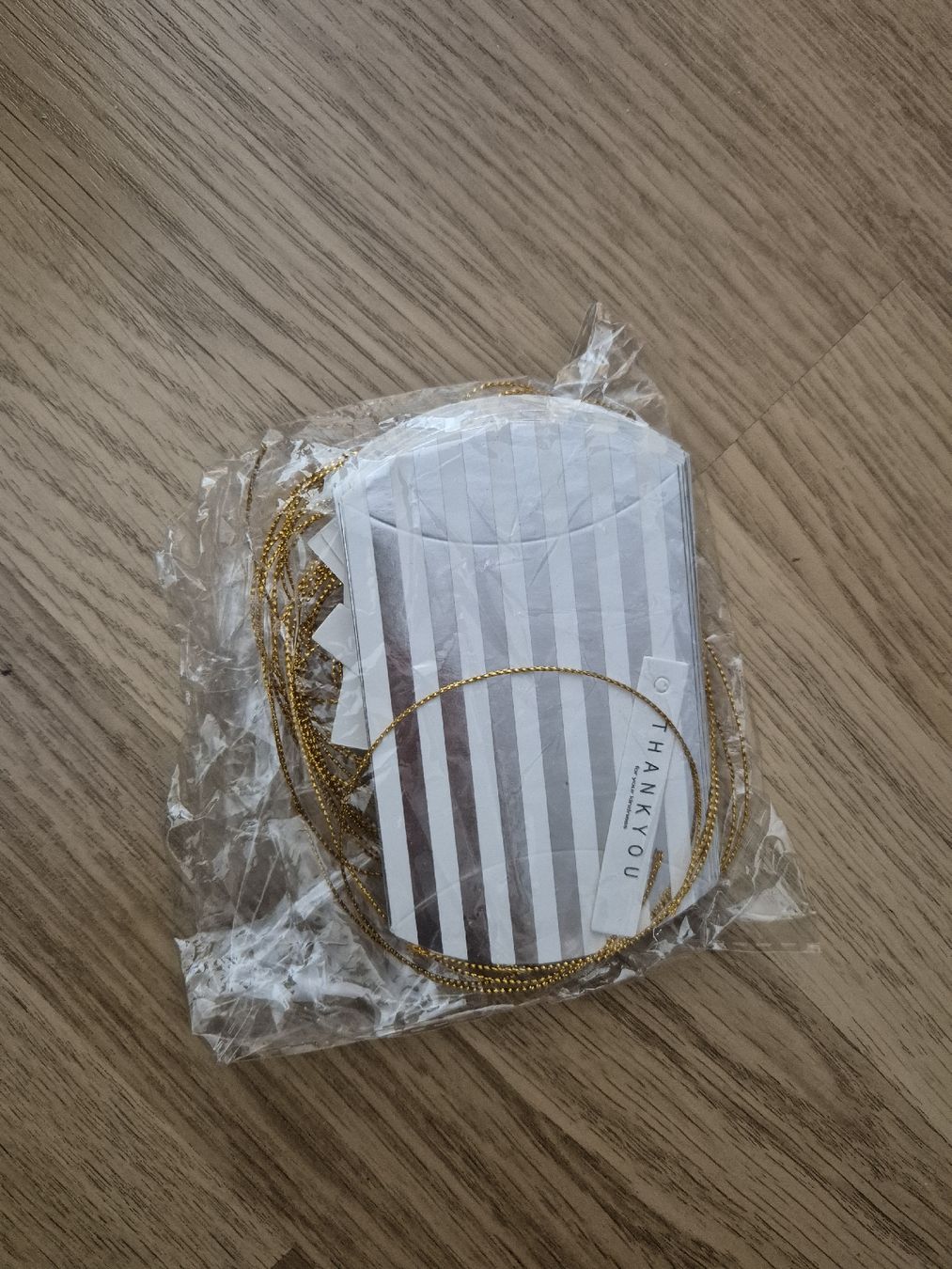 Altro in Decorazioni & Accessori: 10 Stk. Silber-Goldene Geschenkschachteli Geschenk Box – Nuovo (secondo la descrizione) da Langenthal venduto da Polarisstern 1