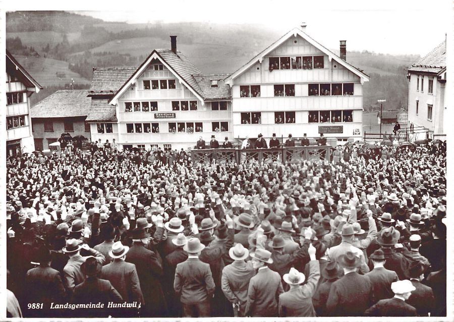 Cartoline postali: Landsgemeinde Hundwil um 1935-40 – Usato da Frauenfeld venduto da POML