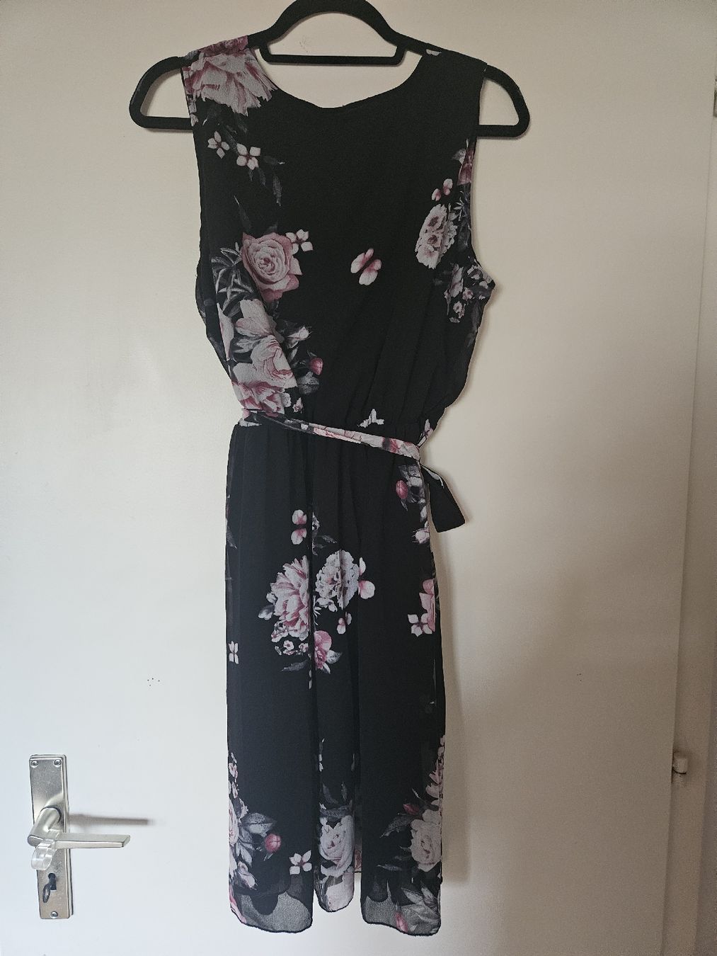 Vestiti: Robe courte avec ceinture – Usato da Fontenais venduto da zizatie 1