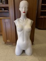 Schaufensterpuppe Torso weiblich
