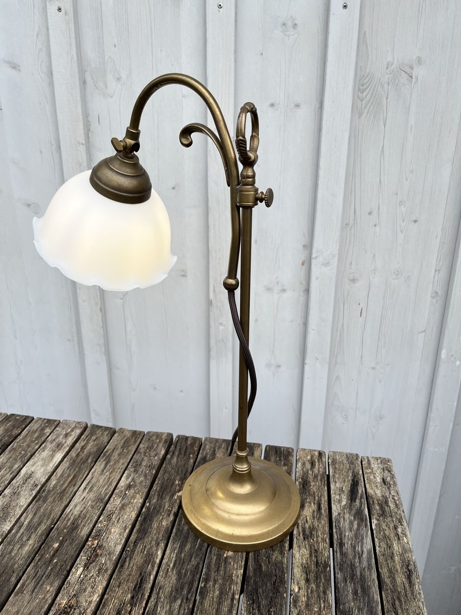 Lampen: Alte Tischlampe mit Glasschirm – Gebraucht aus Winterthur von avelotte 7