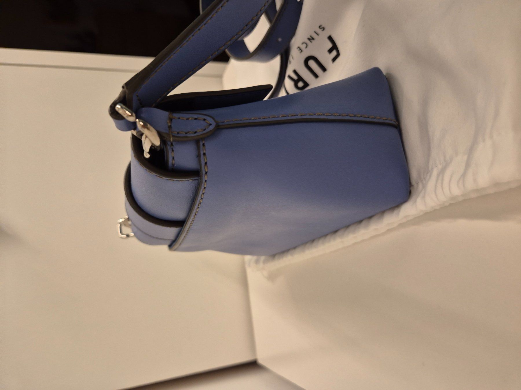 Furla Borse da donna: FURLA CHARLIE MINI – Nuovo (secondo la descrizione) da Cureglia venduto da lon_cpk9 1