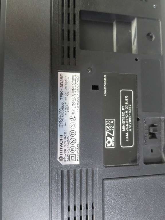 Hitachi Radio: Vintage Hitachi TRK-3D35E – Difettoso da Zürich venduto da 1.Simon 2