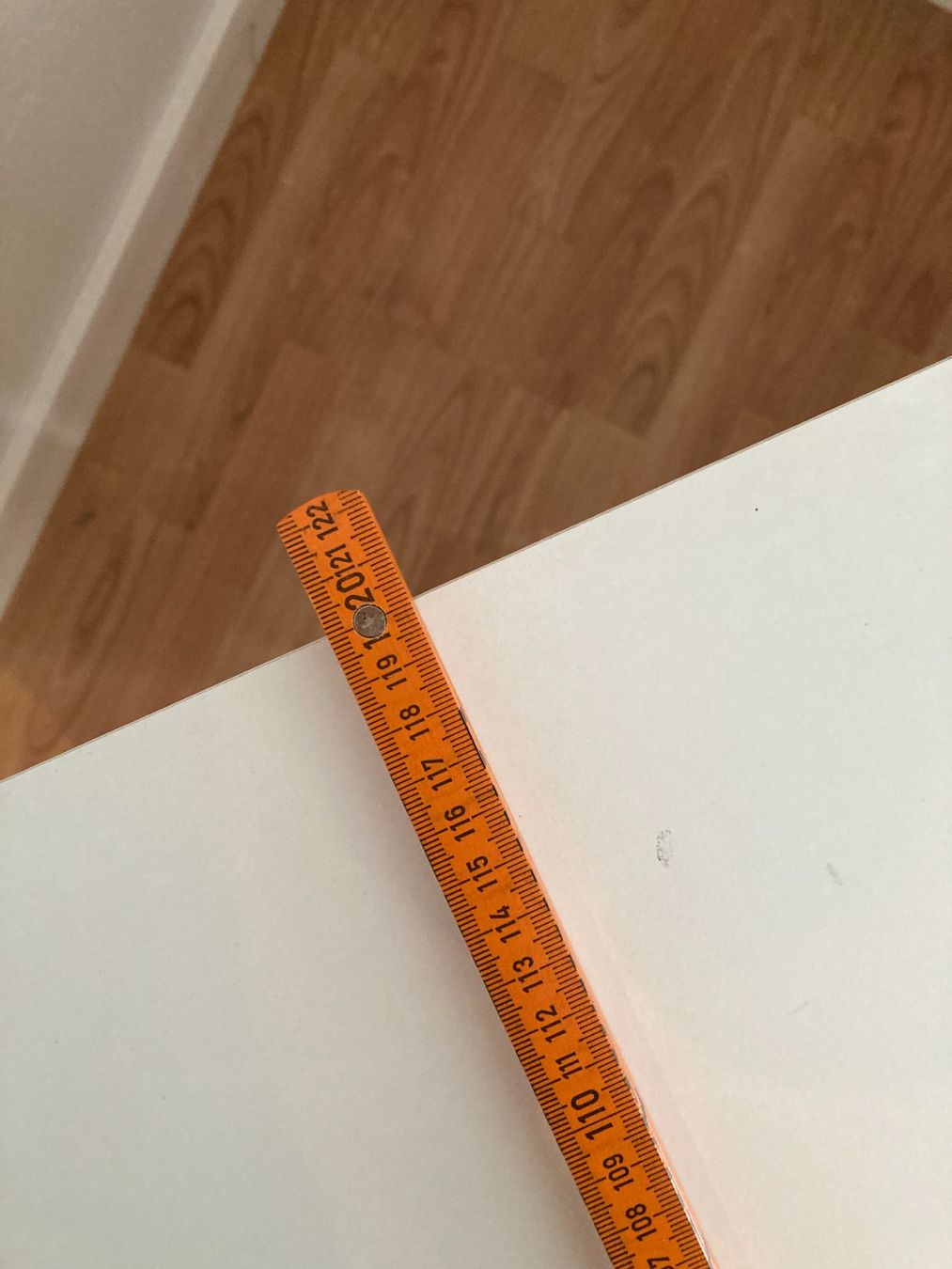 Scrivanie: Schreibtisch 120cmx80cmx72cm – Usato da Hinterkappelen venduto da deev 5