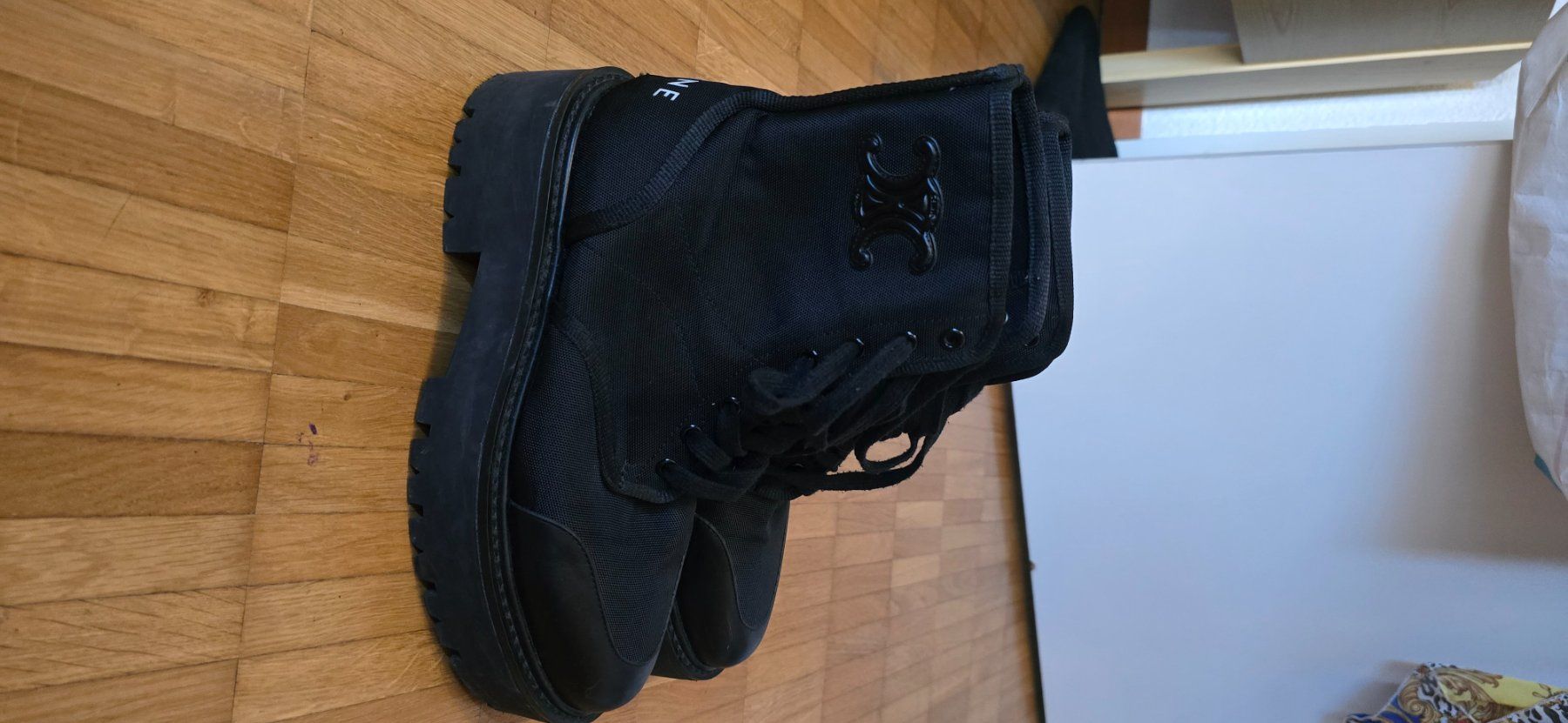 Celine Chaussures femmes: Original CELINE Bulky boots – D'occasion à Oberglatt ZH par ros_w89m 2