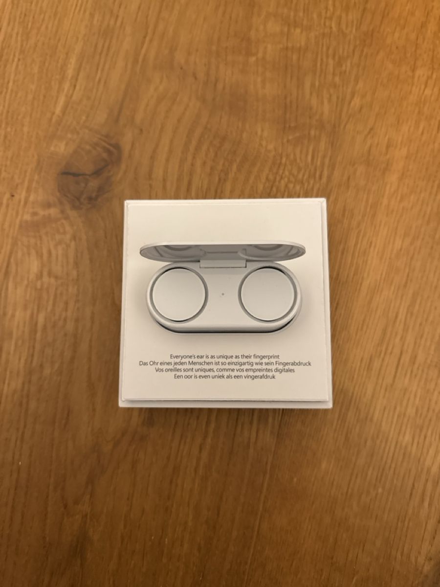 Casques audio: Microsoft Surface Earbuds – D'occasion à Belp par __noahnoah__ 2