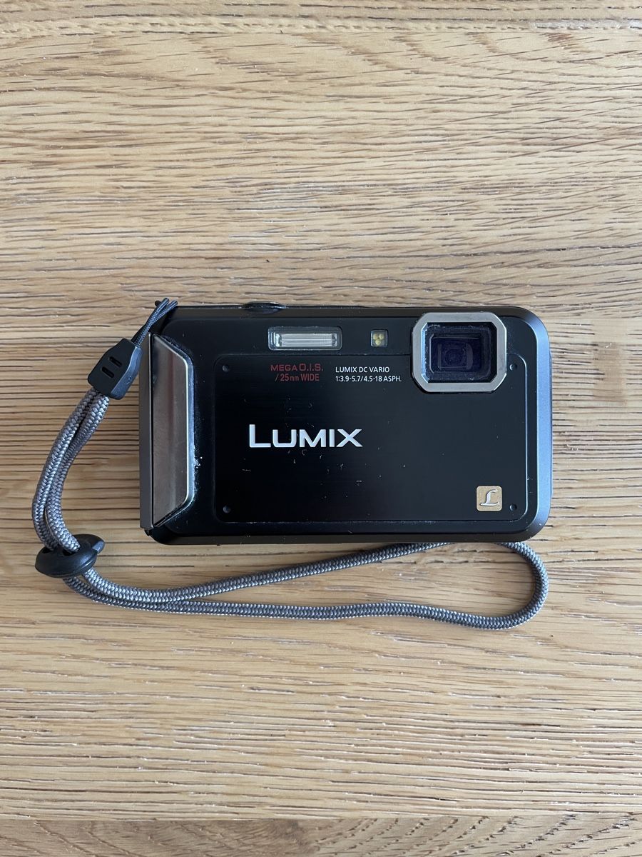 Panasonic Fotocamera: Panasonic Lumix DMC-FT20 - defekt - Ersatzteilspender – Difettoso da Luzern venduto da tim_nk6b 3