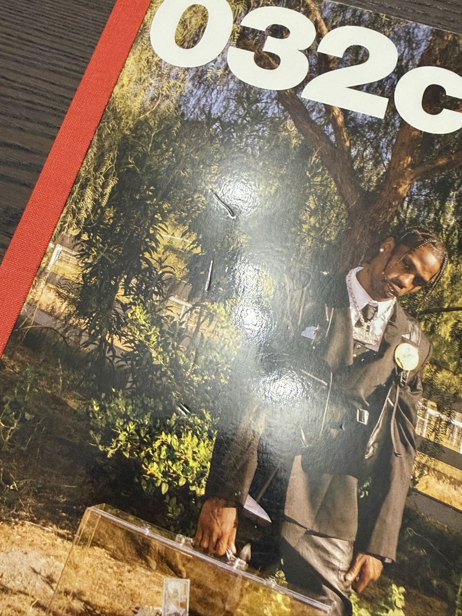 Riviste & Magazine: 032c Magazin Sommer 2018 Travis Scott – Usato da Zürich venduto da ya66in 4