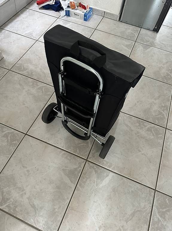 Sonstiges für Haushalt & Wohnen: Einkaufswagen Scala Shopper® Hera – Gebraucht aus Speicherschwendi von Supersport 1