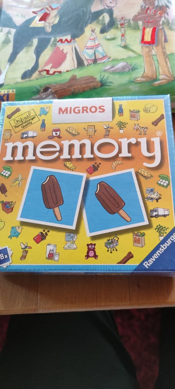Ravensburger Giochi: Memory Ravensburger und Puzzlebuch – Usato da Schweizersholz venduto da fuchs06 1