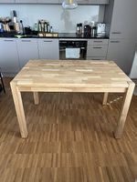 Esstisch Tina aus Massivholz 120x80 von XXXLutz 