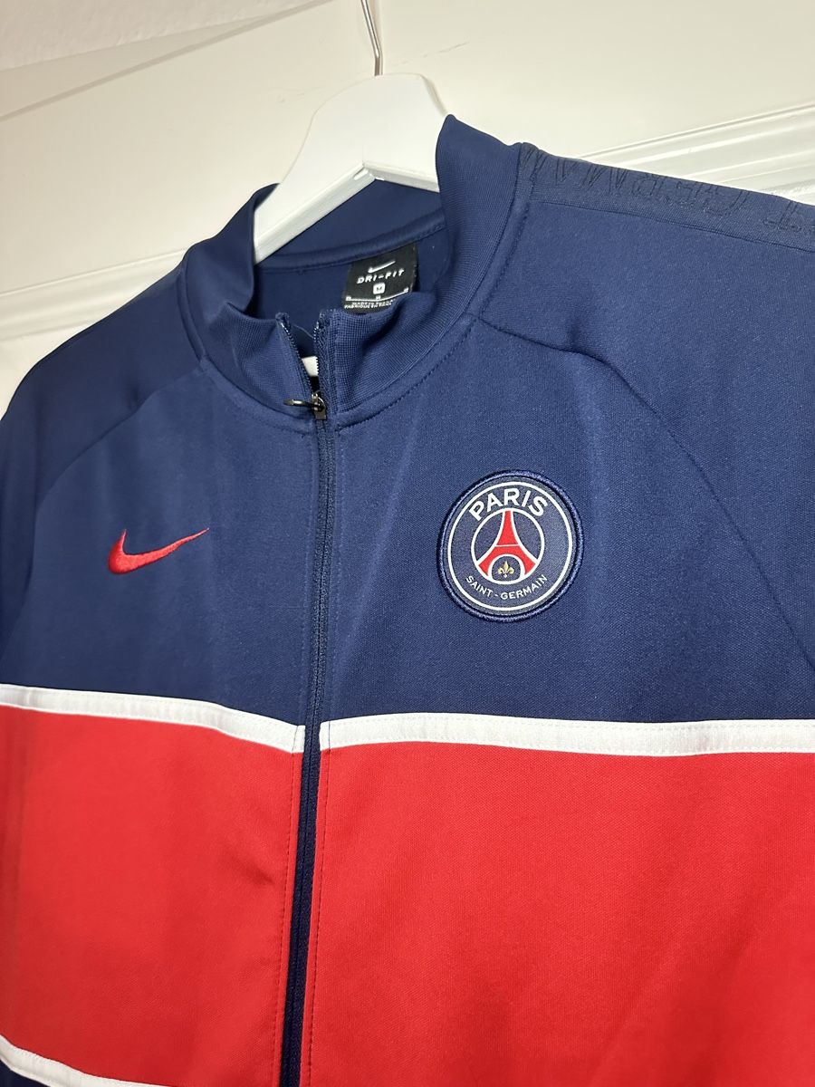 Nike Giacche: Nike Paris Saint-Germain I96 track Jacke – Nuovo (secondo la descrizione) da Uetikon am See venduto da jael_87 2