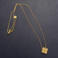 gold clover necklace 