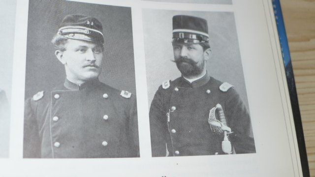 Schweizer Armee Plaketten & Abzeichen: Briden eines Oberleutnant Schweizer Armee ord. 1868 – Gebraucht aus Zürich von inf_gt6t 8