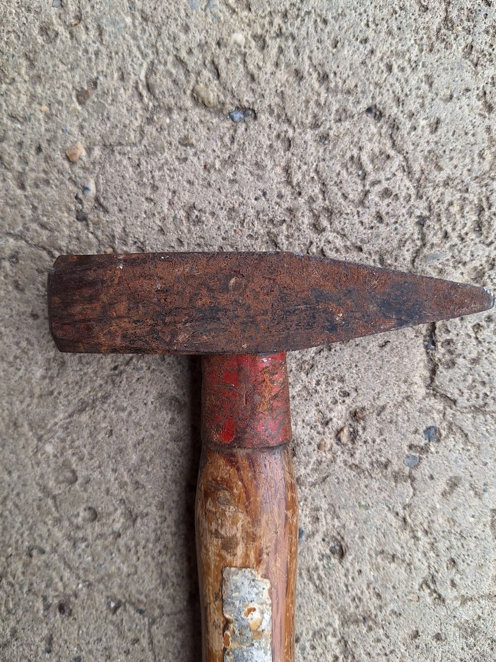Tutti gli attrezzi: Hammer (500g) – Usato da Eriswil venduto da corolla05 1