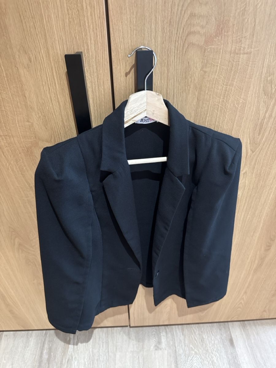 Completi & Tailleur: blazer cap original noir  – Usato da Châtelaine venduto da ano_89gy 1