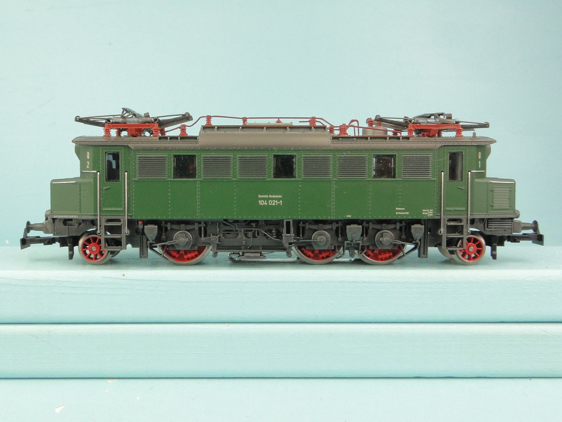 Märklin Modellini di ferrovie: Märklin 3049 BR BR 104 – Usato da Bülach venduto da cann11 6