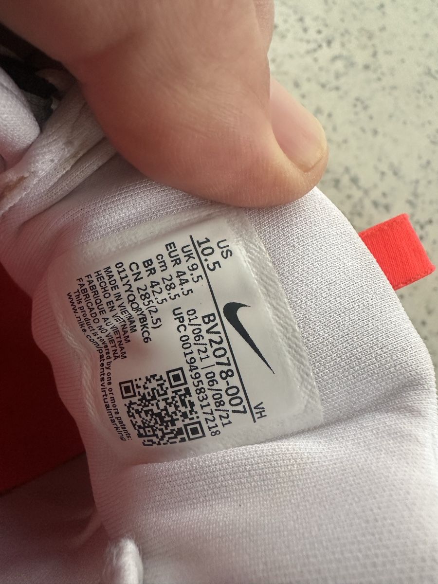 Scarpe da uomo: Nike Sportschuhe – Usato da Pfäffikon SZ venduto da Fili3 3