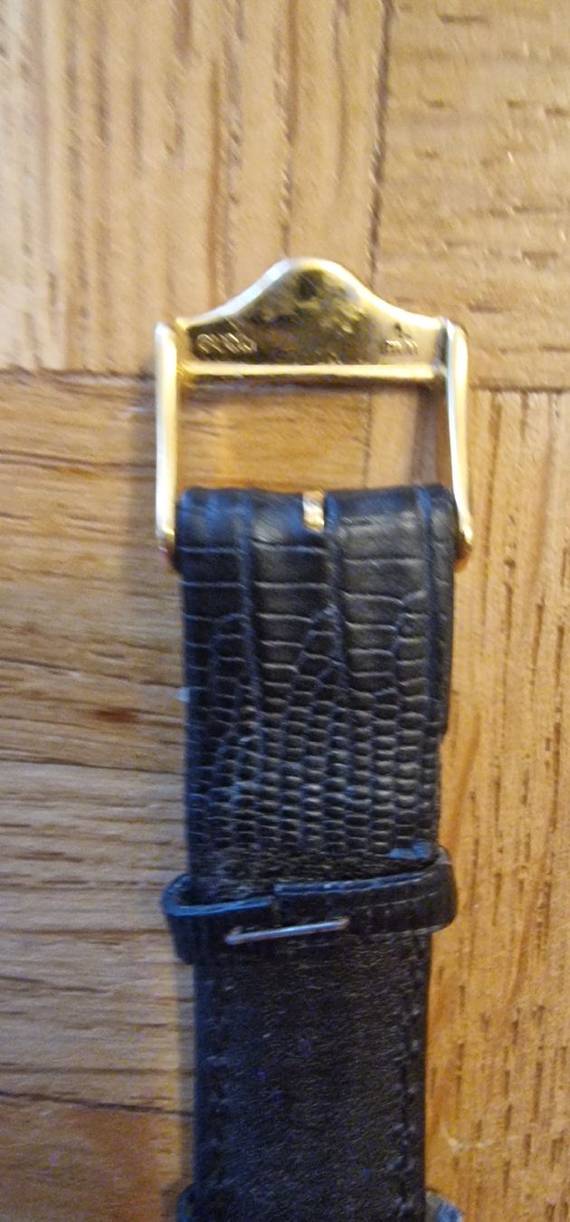 Gucci Orologi: Vintage Gucci Uhr – Usato da St. Gallen venduto da mania03 4