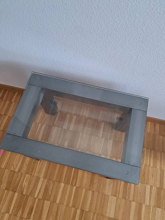Tavoli: Beistel Tisch metal/ glass – Usato da Pfäffikon ZH venduto da patty124 1