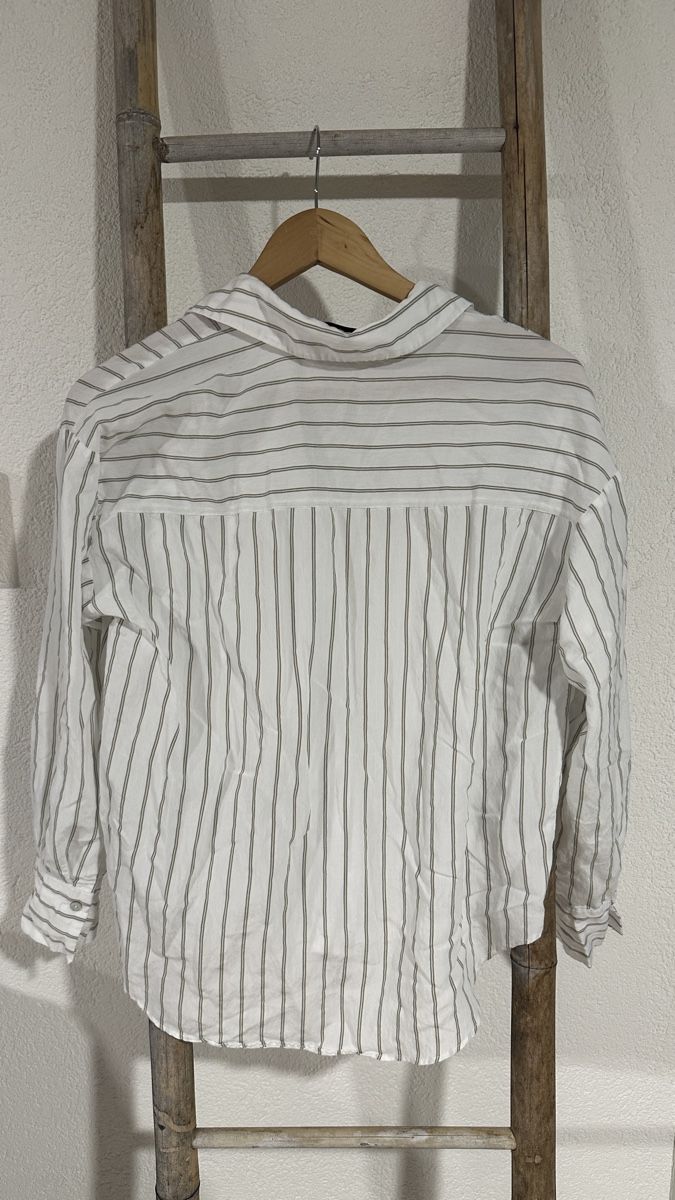 Zara Blusen: Zara Office Shirt – Gebraucht aus Esslingen von zcu_76s2 2