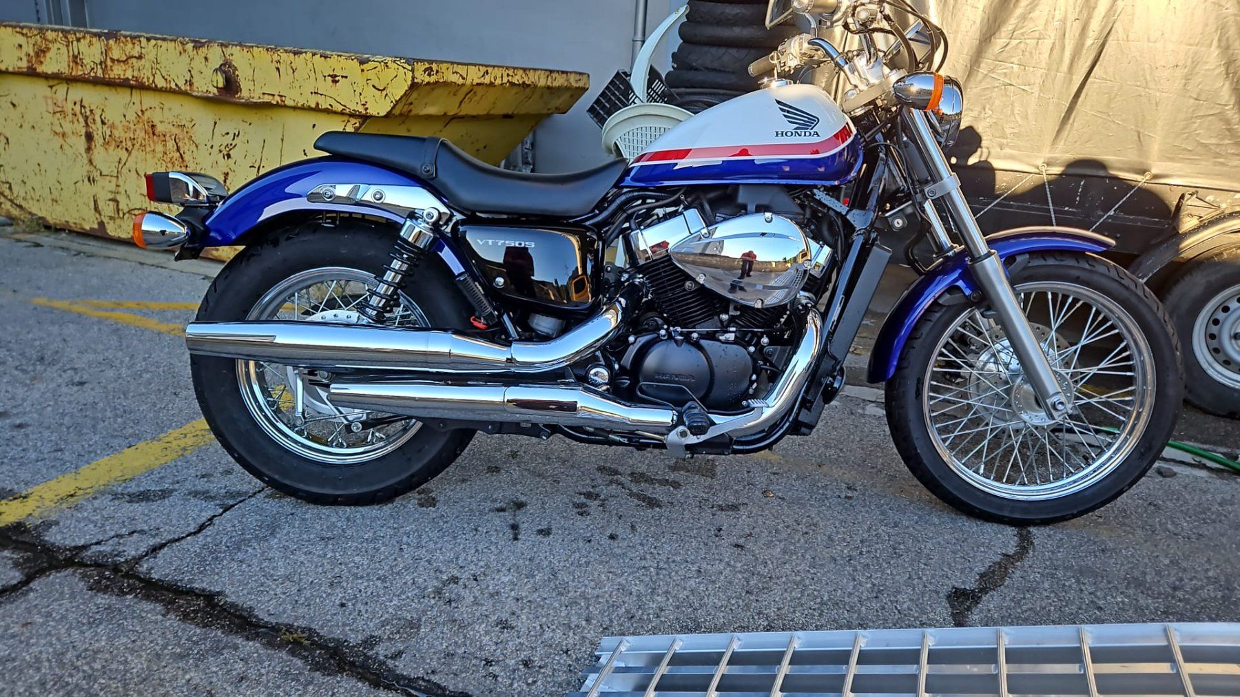 Honda Chopper: Magnifica e Rara Honda Shadow vt750s – Usato da Monte Carasso venduto da ant_ww67 2