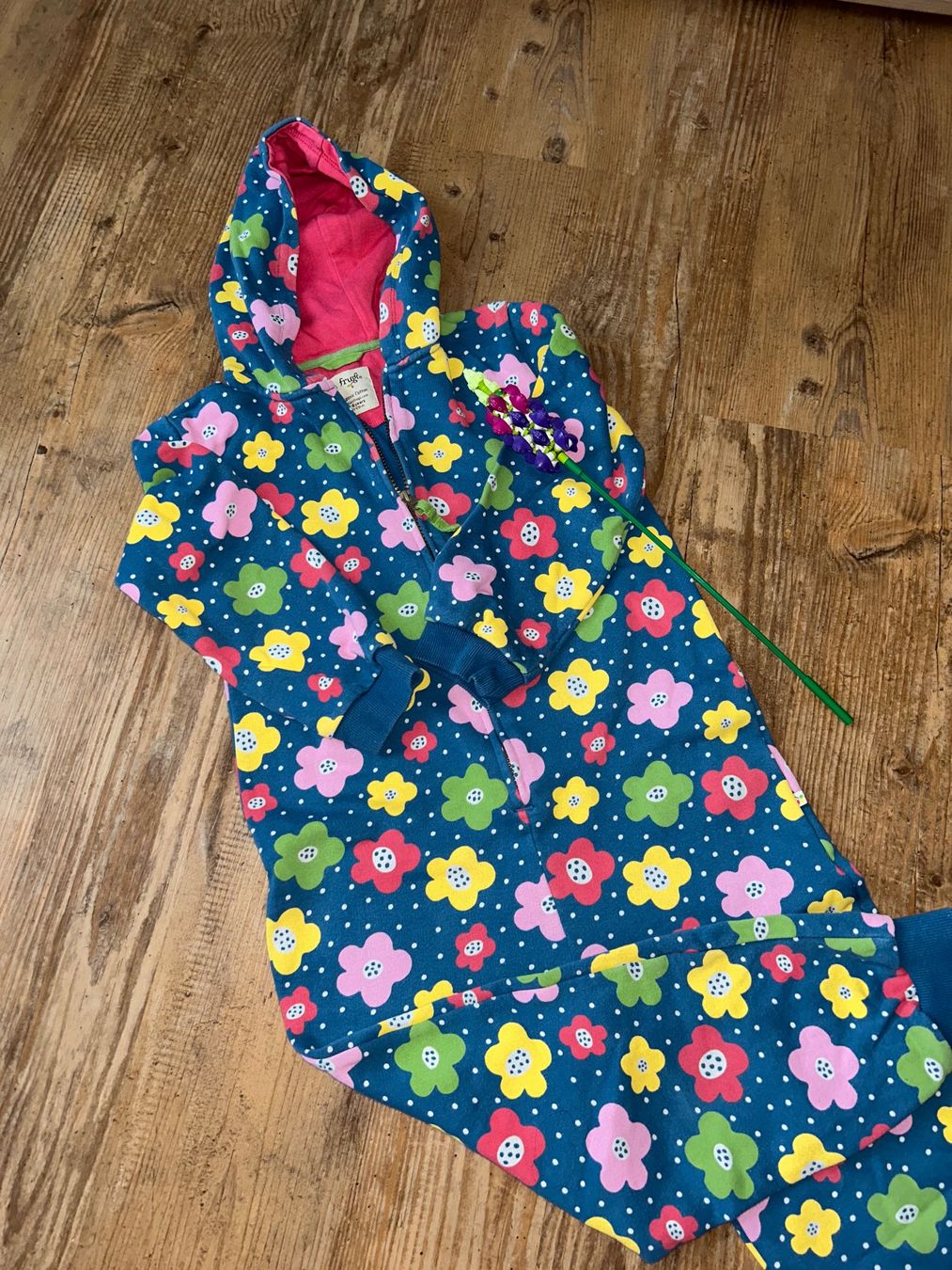 Tute: Jumpsuit/Trainer Frugi 122/128 – Usato da Safenwil venduto da 2hand_aber_wertvoll