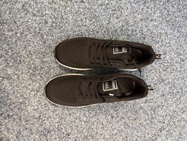 Schwarze Turnschuhe, neu, Grösse 40, Sportschuhe