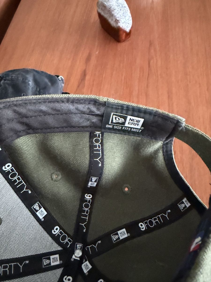 Copricapi, berretti & cappellini: 4 caps, acne studio,47, new era, bovet – Usato da Horgen venduto da baluu_10 3