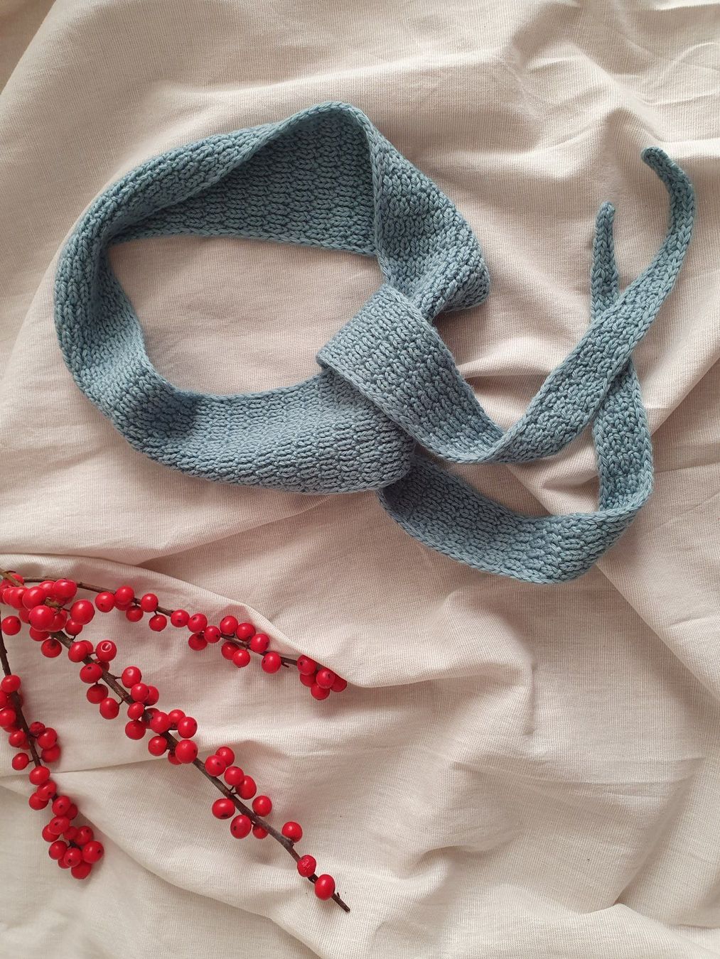 Foulard & Sciarpe: Mini scarf, Strickschal, Handgestrickt, Unikat, Geschenk – Nuovo e nell'imballaggio originale da Neunkirch venduto da Sandramay