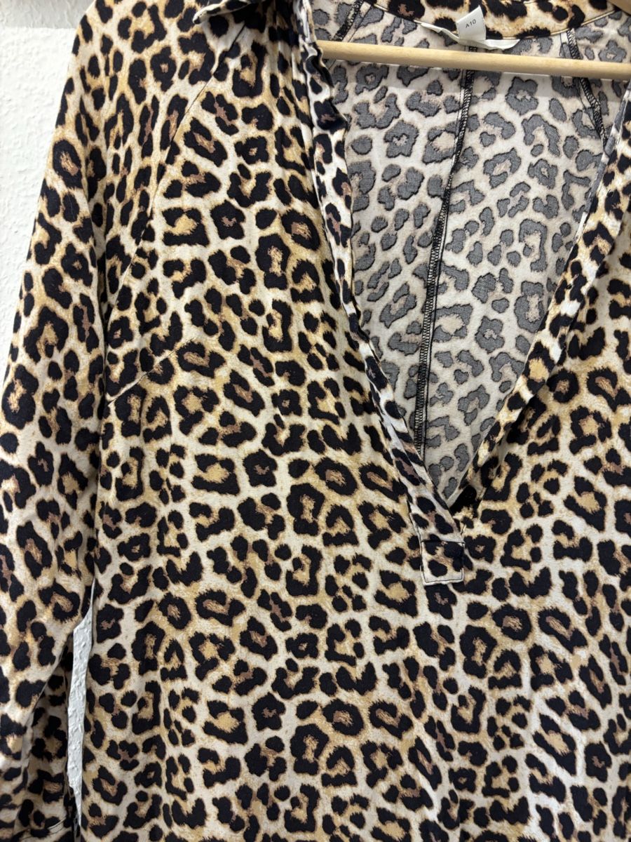 H&M Vestiti: Robe longue style chemise leopard – Usato da Genève venduto da bha_jcf5 1
