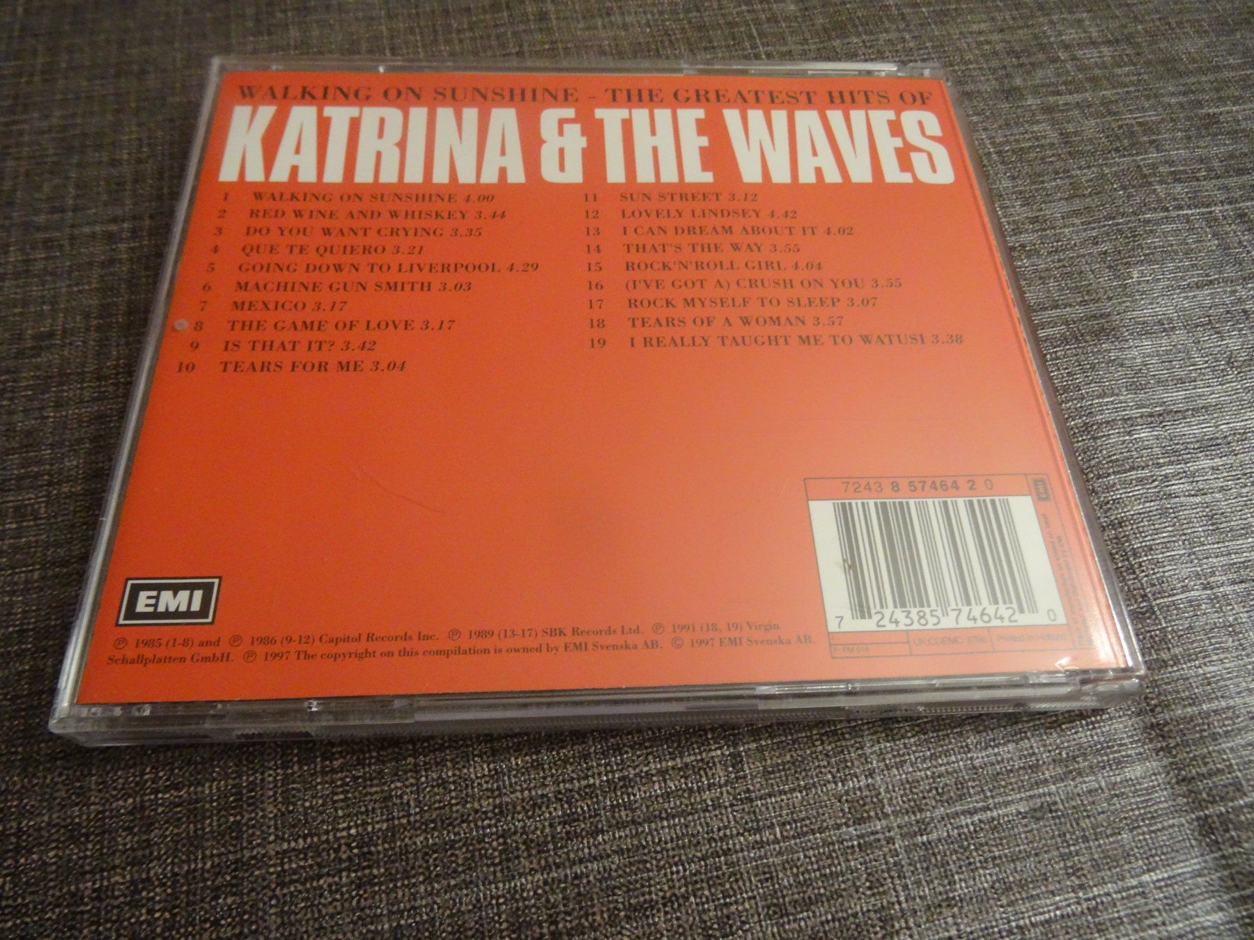 CD: Katrina & The Waves - Walking on Sunshine CD – Usato da Olten venduto da Disc-Ausverkauf 1