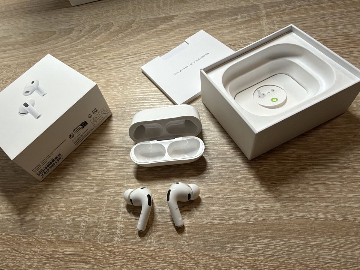 Apple Casques audio: AirPods Pro 3 – Neuf (Voir description) à Bulle par ped_c56d 2