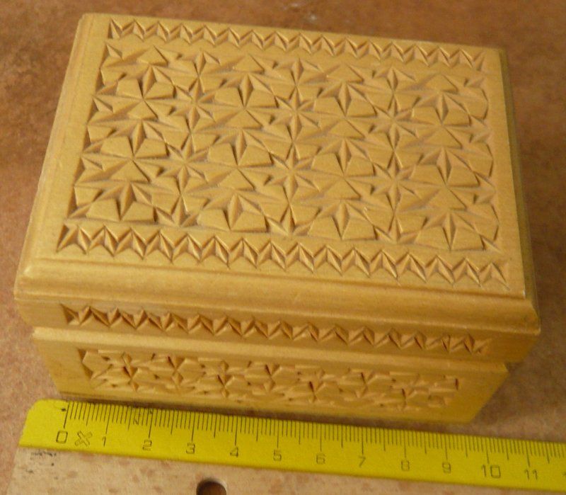 Cassapanche: Schatzthure, Schmuckbox handgemacht, Holz – Usato da Ruggell venduto da Btt